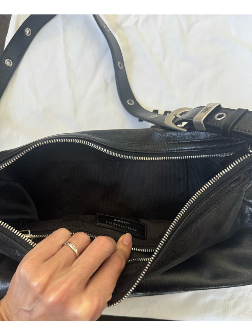 MARGESHERWOOD Outpocket Hobo bag - Picture 7 of 7
